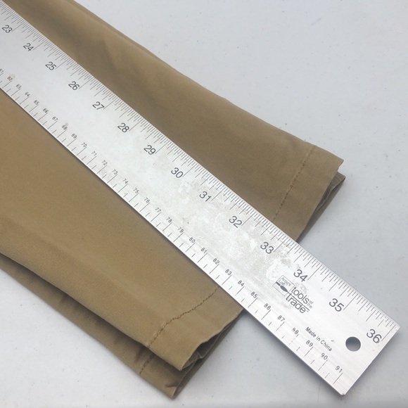 LIKE NEW MENS RW&CO TAN SLIM FIT CHINOS 30x34 ⭐ - Picture 10 of 11